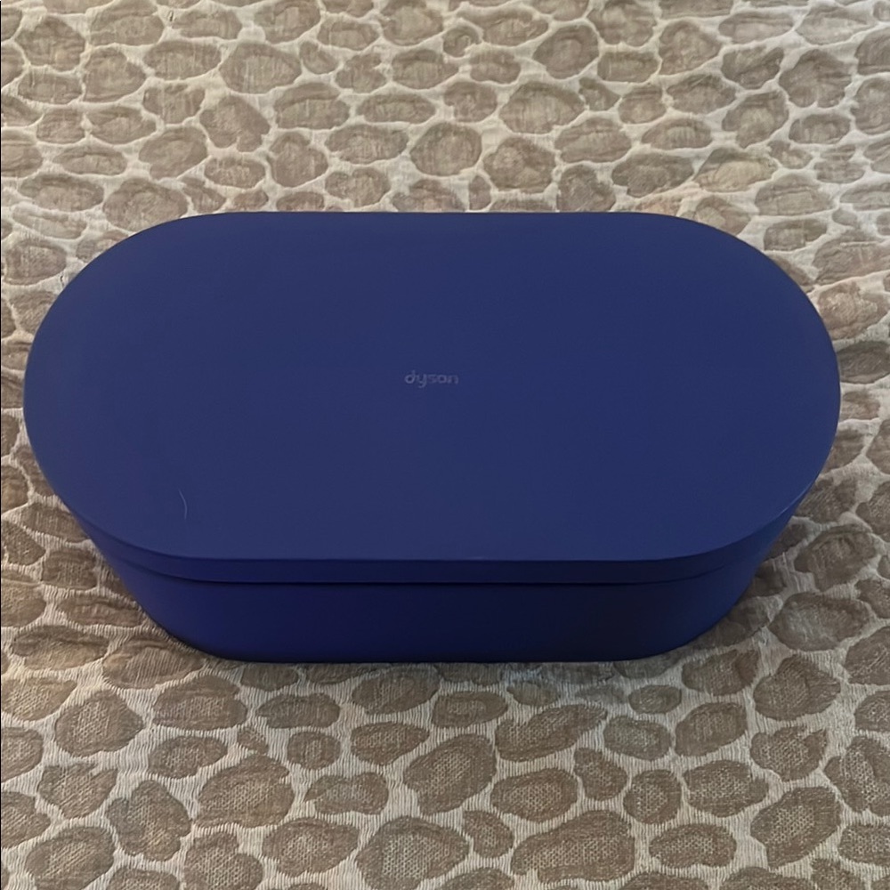 Purple Dyson Airwrap